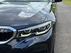 BMW 3 Series 325Li M Sport Package - ფოტო 9