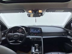 Hyundai Elantra 1.5L CVT Luxury - ფოტო 18