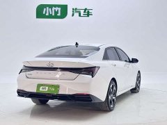 Hyundai Elantra 1.5L CVT Luxury - ფოტო 4