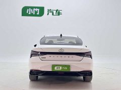 Hyundai Elantra 1.5L CVT Luxury - ფოტო 5