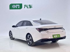 Hyundai Elantra 1.5L CVT Luxury - ფოტო 6