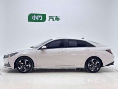 Hyundai Elantra 1.5L CVT Luxury - ფოტო 7