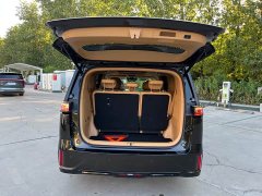 Voyah Lantu Dreamchaser PHEV AWD Luxury Qiankun Edition - ფოტო 14