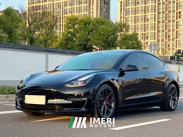 Tesla Model 3 Performance All-Wheel Drive - ავტომობილი ჩინეთიდან