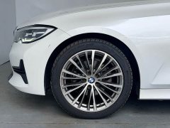 BMW 3 Series 320i M Sport Package - ფოტო 6