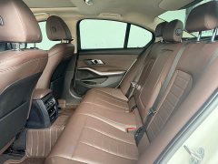 BMW 3 Series 320i M Sport Package - ფოტო 8