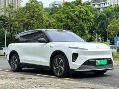 NIO ES8 2023 75kWh Executive - ფოტო 3