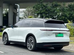 NIO ES8 2023 75kWh Executive - ფოტო 6