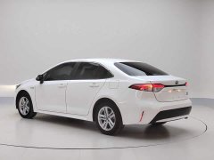 Toyota Corolla Hybrid 1.8H E-CVT Luxury - ფოტო 6