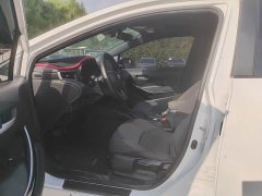 Toyota Corolla Hybrid 1.8H E-CVT Luxury - ფოტო 8