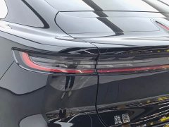 Voyah Lantu Zhaoguang PHEV AWD Ultra-Long Range Flagship - ფოტო 12
