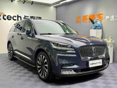 Lincoln Aviator 3.0T V6 AWD Premium - ფოტო 3