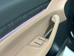 NIO ES8 75kWh Executive - ფოტო 16