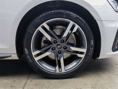 Audi A4L 40 TFSI Luxury Dynamic - photo 17