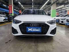 Audi A4L 40 TFSI Luxury Dynamic - photo 2