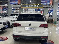 Volkswagen Touareg 2022 280TSI FWD Luxury Edition - ფოტო 8