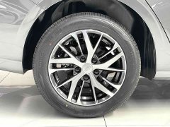 Geely Emgrand 4 Million Commemorative Edition 1.5L Manual Transcend - ფოტო 12