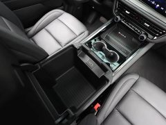 Chevrolet Tahoe 2.7T Classic Edition - ფოტო 17