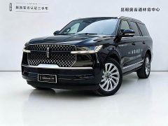 Lincoln Navigator 3.5T Presidential Edition - ფოტო 1