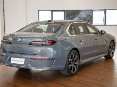 BMW 7 Series 2023 735Li Luxury Package - ფოტო 6