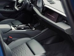 Audi A6L e-tron Launch Edition with Qiankun Intelligent Driving - ფოტო 4