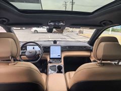 NIO ES8 75kWh Seven-Seater - ფოტო 17