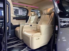 Toyota Alphard 2021 Hybrid 2.5L Luxury - ფოტო 15