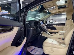 Toyota Alphard 2021 Hybrid 2.5L Luxury - ფოტო 7