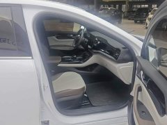 BYD Qin PLUS Glory Edition DM-i 55KM Leading - ფოტო 8