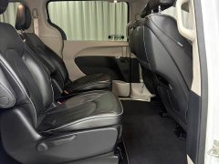 Dodge Caravan Chrysler Pacifica PHEV (Imported) 3.6L Plug-in Hybrid - photo 12