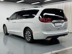 Dodge Caravan Chrysler Pacifica PHEV (Imported) 3.6L Plug-in Hybrid - photo 17