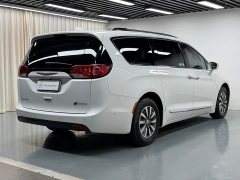 Dodge Caravan Chrysler Pacifica PHEV (Imported) 3.6L Plug-in Hybrid - photo 19