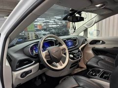 Dodge Caravan Chrysler Pacifica PHEV (Imported) 3.6L Plug-in Hybrid - photo 4