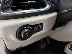 Dodge Caravan Chrysler Pacifica PHEV (Imported) 3.6L Plug-in Hybrid - photo 6