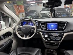 Dodge Caravan Chrysler Pacifica PHEV (Imported) 3.6L Plug-in Hybrid - photo 7