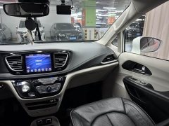 Dodge Caravan Chrysler Pacifica PHEV (Imported) 3.6L Plug-in Hybrid - photo 9