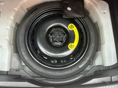 Volkswagen Touran 200TSI DSG Smart Connected Edition - ფოტო 10