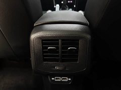 Volkswagen Touran 200TSI DSG Smart Connected Edition - ფოტო 18