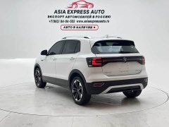 Volkswagen Touran 200TSI DSG Smart Connected Edition - ფოტო 6