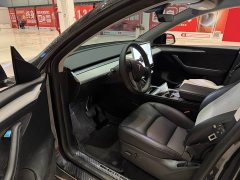 Tesla Model Y Rear-Wheel Drive - ფოტო 7