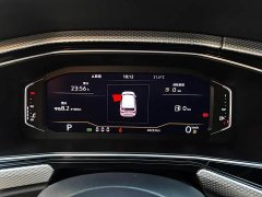 Volkswagen Touran 200TSI DSG Smart Connected Edition - ფოტო 12