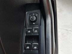 Volkswagen Touran 200TSI DSG Smart Connected Edition - ფოტო 18