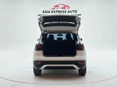 Volkswagen Touran 200TSI DSG Smart Connected Edition - ფოტო 5