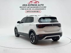 Volkswagen Touran 200TSI DSG Smart Connected Edition - ფოტო 6