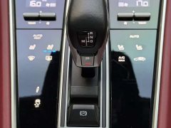 Porsche Panamera Executive Extended Wheelbase 2.9T - ფოტო 12