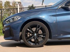BMW 1 Series 125i M Sport Night Edition - ფოტო 3