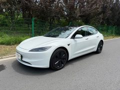 Tesla Model 3 2025 Rear-Wheel Drive - ფოტო 1