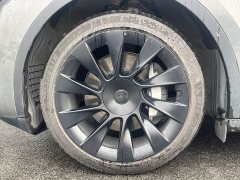 Tesla Model Y 2022 Rear-Wheel Drive - ფოტო 13