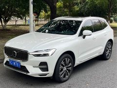 Volvo XC60 B5 AWD Smart Luxury Edition - ფოტო 1
