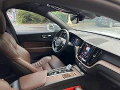 Volvo XC60 B5 AWD Smart Luxury Edition - ფოტო 13